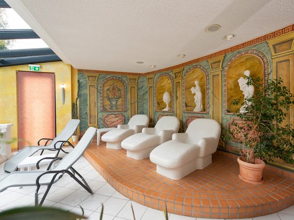 2 Tage Wellness-Zeitsprung ins alte Rom - 1 Nacht in Meerane, Sachsen inkl. Halbpension Wellnessurlaub europaweit Produktbild 2 Tage Wellness-Zeitsprung ins alte Rom - 1 Nacht in Meerane, Sachsen inkl. Halbpension Wellnessurlaub europaweit Produktbild