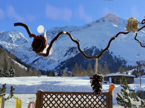 5 Tage Winter, Wellness & Outdoor im Pitzal in Sankt Leonhard, Tirol inkl. Frühstück Wellnessurlaub europaweit online kaufen 5 Tage Winter, Wellness & Outdoor im Pitzal in Sankt Leonhard, Tirol inkl. Frühstück Wellnessurlaub europaweit online kaufen