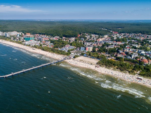 6 Tage Ostsee-Kurzurlaub Strand und Nationalpark in Misdroy (Miedzyzdroje), Westpommern inkl. Frühstück Wellnessurlaub europaweit online kaufen 6 Tage Ostsee-Kurzurlaub Strand und Nationalpark in Misdroy (Miedzyzdroje), Westpommern inkl. Frühstück Wellnessurlaub europaweit online kaufen