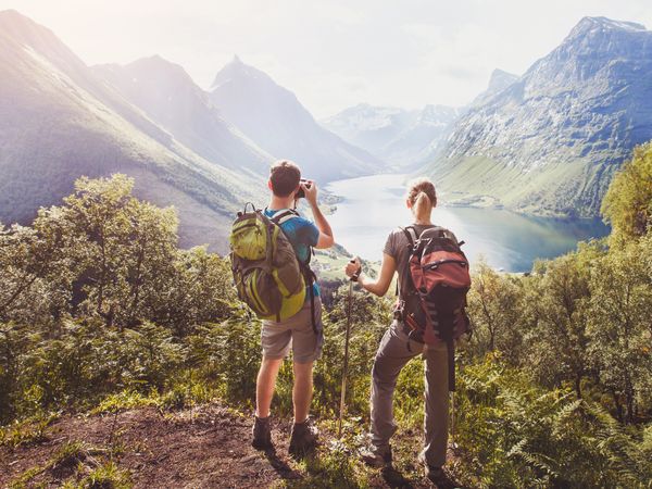 6 Tage Tiroler Alpen - Wanderregion Innsbruck - 5 Nächte/HP in Mutters inkl. Halbpension Wellnessurlaub europaweit online kaufen 6 Tage Tiroler Alpen - Wanderregion Innsbruck - 5 Nächte/HP in Mutters inkl. Halbpension Wellnessurlaub europaweit online kaufen