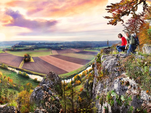 8 Tage VIP-Arrangement am Arber: Mehr Komfort,weniger Kosten in Bayerisch Eisenstein, Bayern inkl. Halbpension Plus Wellnessurlaub europaweit online kaufen