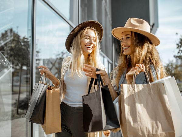 Auszeit 5 Tage im Eventhotel Pyramide in Vösendorf, Niederösterreich Wellnessurlaub europaweit online kaufen Auszeit 5 Tage im Eventhotel Pyramide in Vösendorf, Niederösterreich Wellnessurlaub europaweit online kaufen