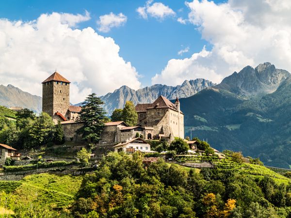 Erholung in Südtirol - 5 Tage mit Frühstück in Meran, Trentino-Südtirol inkl. Frühstück Wellnessurlaub europaweit online kaufen Erholung in Südtirol - 5 Tage mit Frühstück in Meran, Trentino-Südtirol inkl. Frühstück Wellnessurlaub europaweit online kaufen