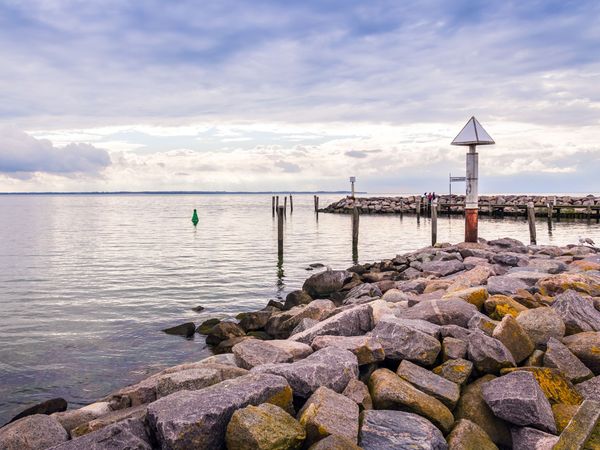 Ostsee-Auszeit: 6 Tage Mee(h)r erleben inkl HP plus in Insel Poel, Mecklenburg-Vorpommern inkl. Halbpension Plus Wellnessurlaub europaweit online kaufen