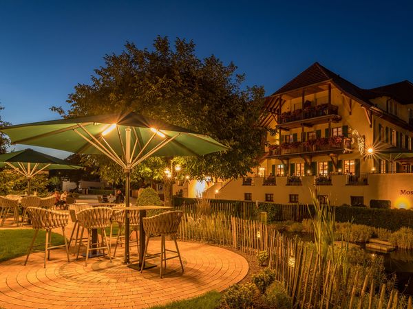 Weinschmecker im Schwarzwald - 5 Tage in Haslach-Schnellingen, Baden-Württemberg inkl. Halbpension Wellnessurlaub europaweit online kaufen